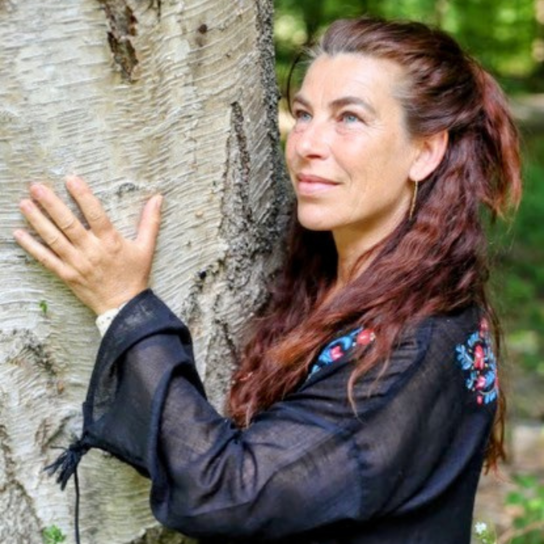 Zaza van Koningsbrugge, een van de docenten van Spiegeltrainer bij HondenSpiegel